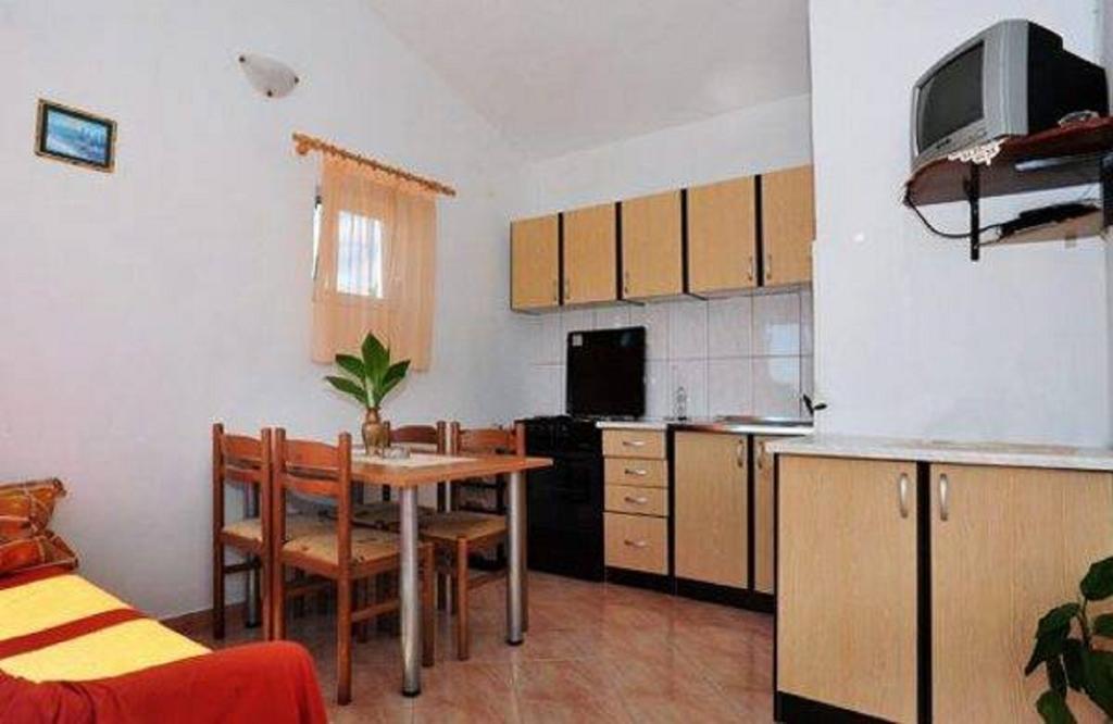 Apartments Maric Дрвеник-Малий Номер фото
